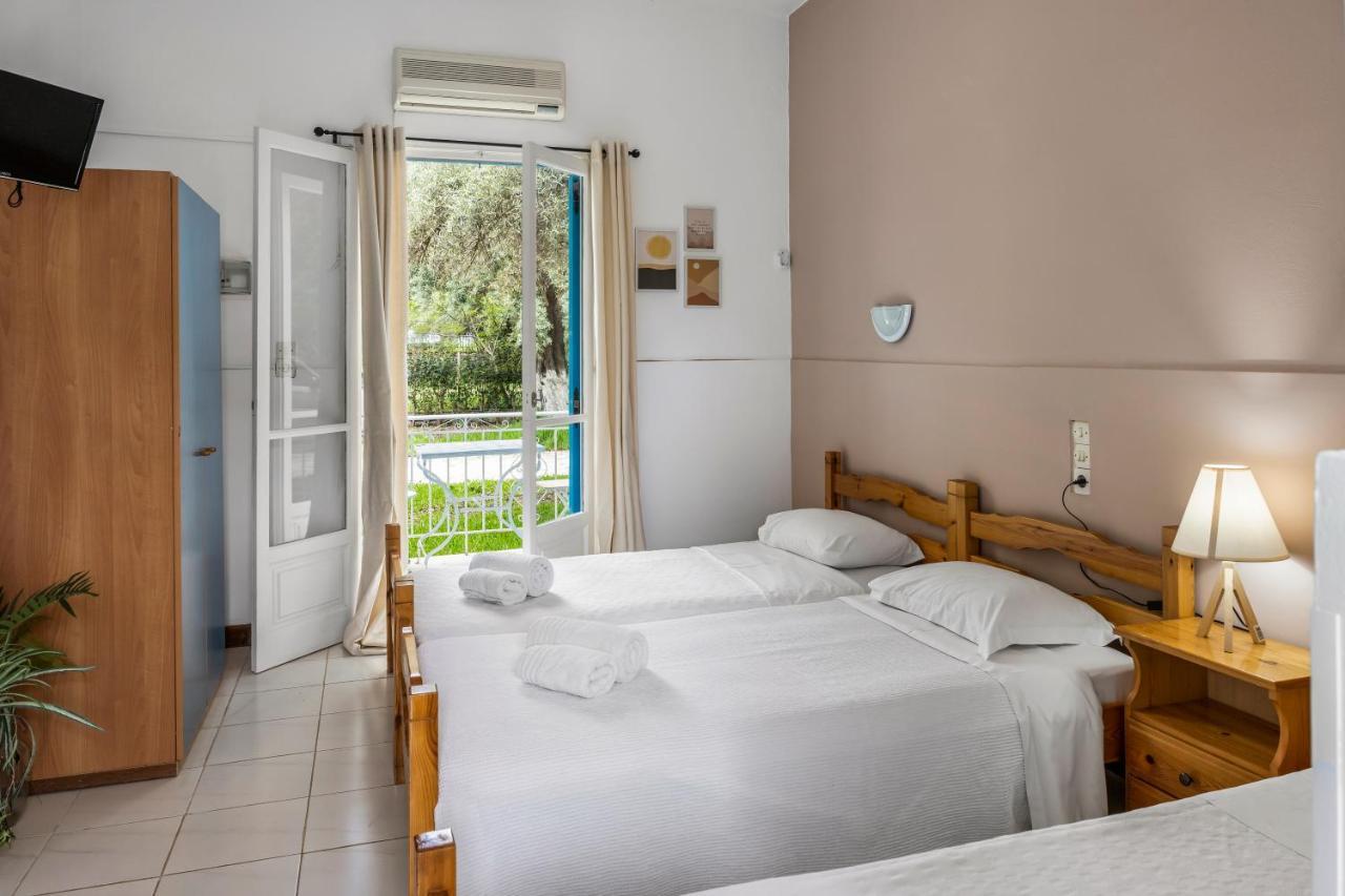 Oceanis Rooms Mikros Gialos Zewnętrze zdjęcie
